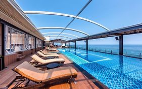 Dyne Oceano Hotel